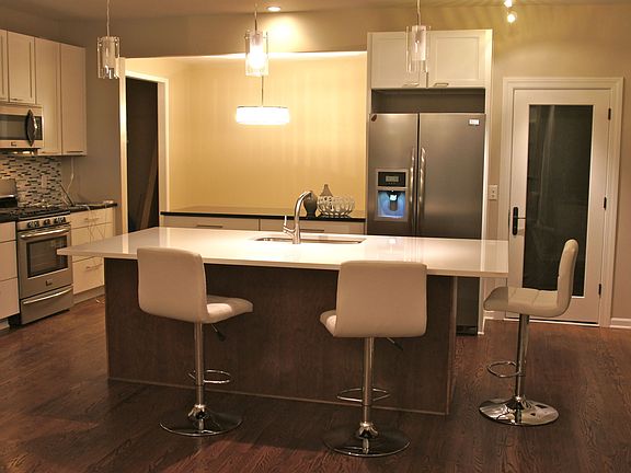 Newly Remodeled Kitchen 