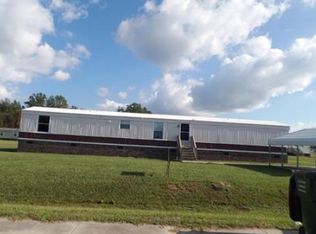 909 Herbert Dr, Kinston, NC 28501