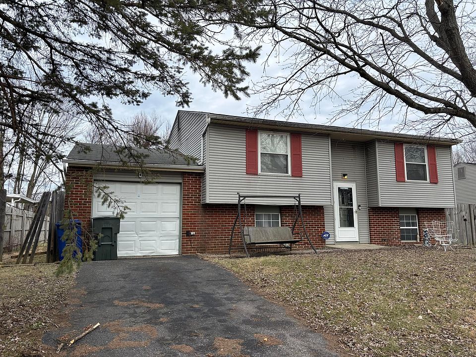 1st image of 2594 Stoney Way