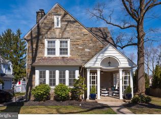 30 Cedarbrook Rd, Ardmore, PA 19003