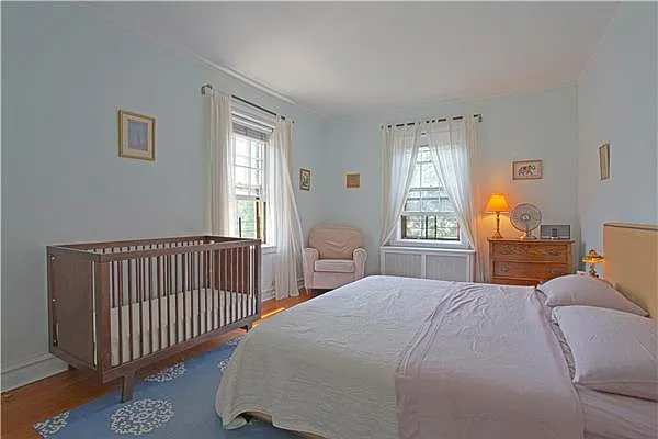 Sold by Exclusive Properties Sotheby's International Realty | media 27