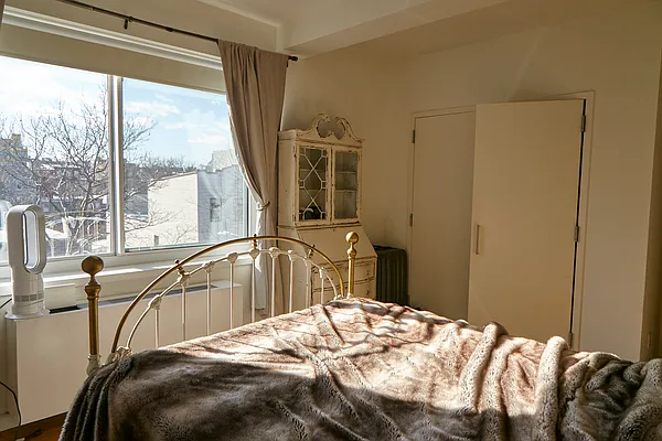Rented by FAR Property Management | media 19