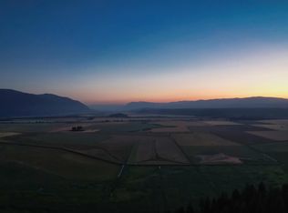 Nna Ocean Front, Naples, ID 83847