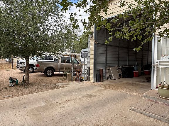 4th image of 4737 N Powell Avenue