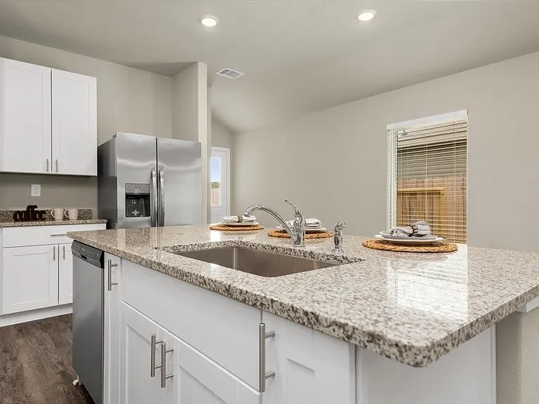 13591 Bay Springs Dr — Photo 13