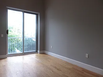 Rented by Rennit Inc.