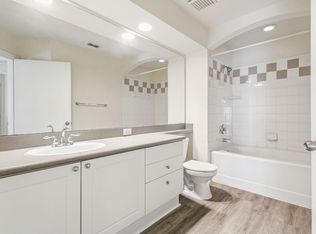 4005 Palmetto Palm Ct, Tampa, FL 33624