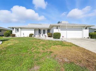 914 El Rancho Dr, Sun City Center, FL 33573