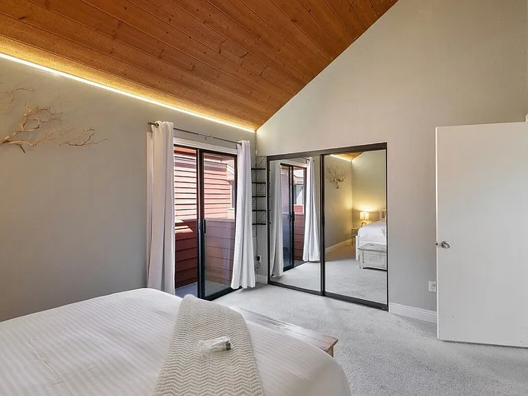737 Seacoast Dr — Photo 13