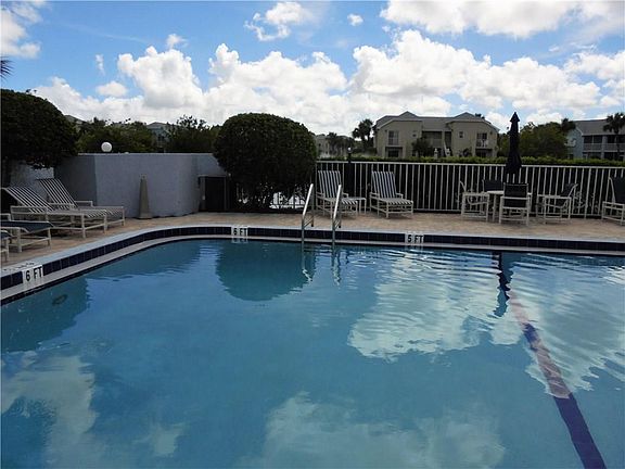 4th image of 1612 SE Green Acres Cir APT P101