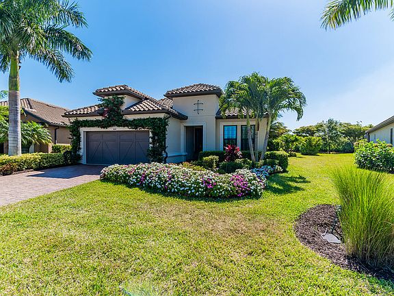 2nd image of 9614 Campanile Cir