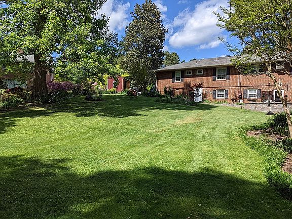 2nd image of 7507 Turf Ln