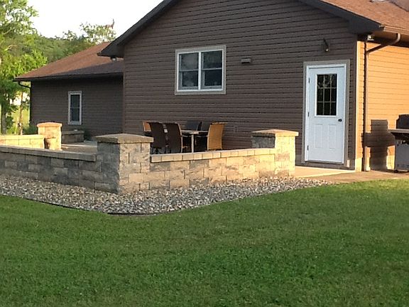 VIEW OF OUTDOOR PATIO