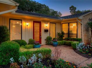 9736 Ravensway Dr, Dallas, TX 75238