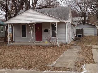 205 Spruce St, Wamego, KS 66547