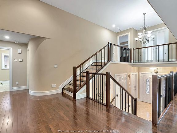 4th image of 2988 Ruth Rd