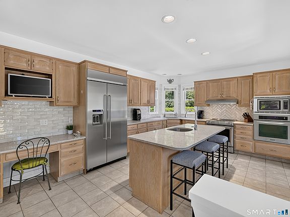 4th image of 53 High Meadows Lane