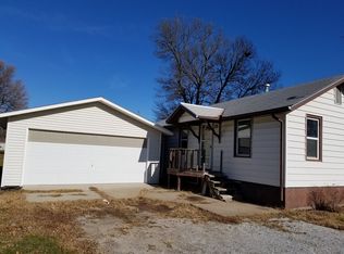 710 E 13th St, Grand Island, NE 68801