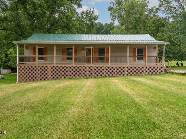31270 Lee Hwy, Glade Spring, VA 24340