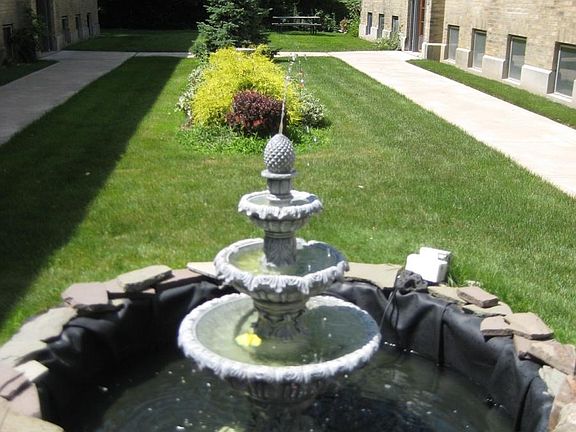 5th image of 338 Crescent Ave APT 18