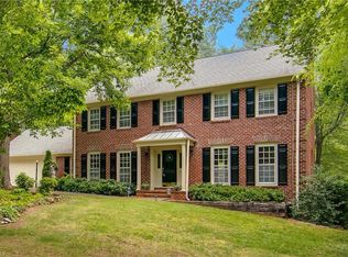 1902 Tiffany Pl, Greensboro, NC 27408