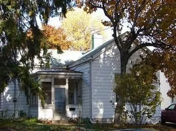 3282 Montana Ave, Cincinnati, OH 45211