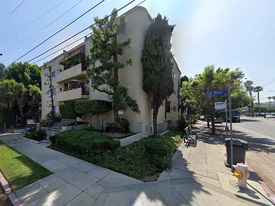 La Vannessa Apartments