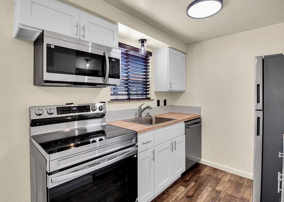 1st image of 4150 45th St #7