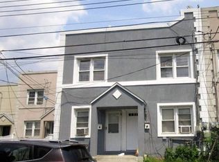 18305 141st Ave, Springfield Gardens, NY 11413