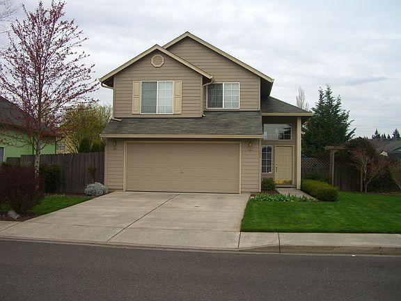 2nd image of 13006 NE 37th St