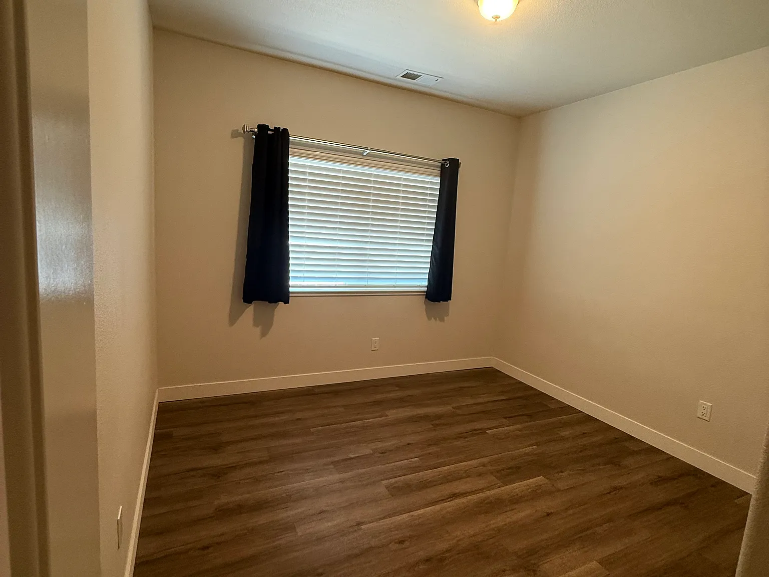 4 bed, 1484 sqft, $800 — Photo 3