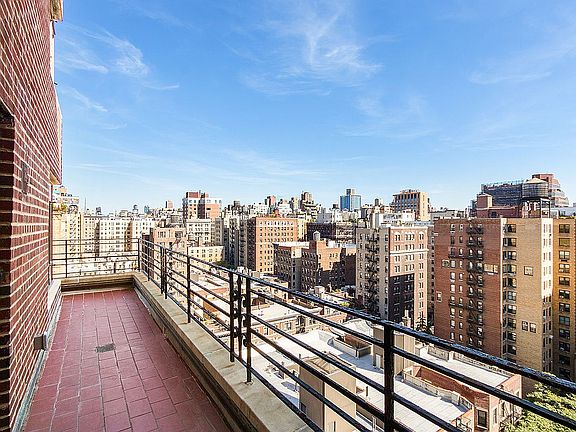 2nd image of 100 Riverside Dr APT 17E