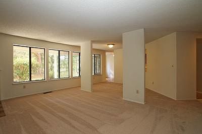 3rd image of 23401 Lakeview Dr Building J
