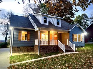 145 Hickory Ridge Ln, Hartsville, TN 37074