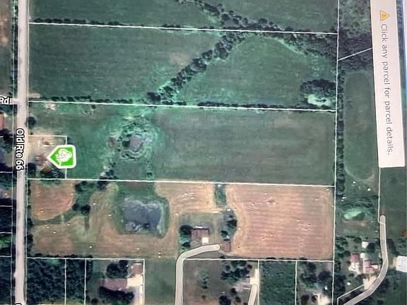 3rd image of 1833 Old Highway 66