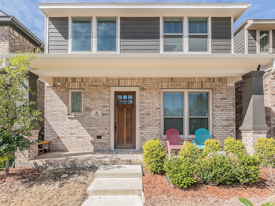 1st image of 229 Eaglewood Dr