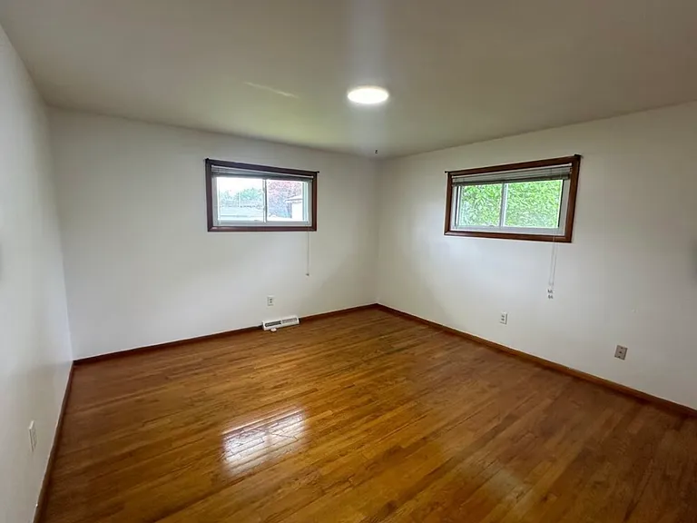 4558 Effie Rd — Photo 6