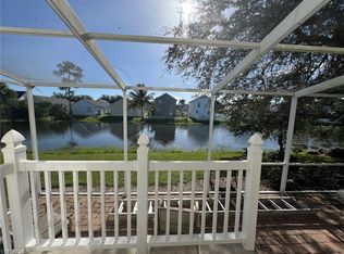230 Leawood Cir, Naples, FL 34104