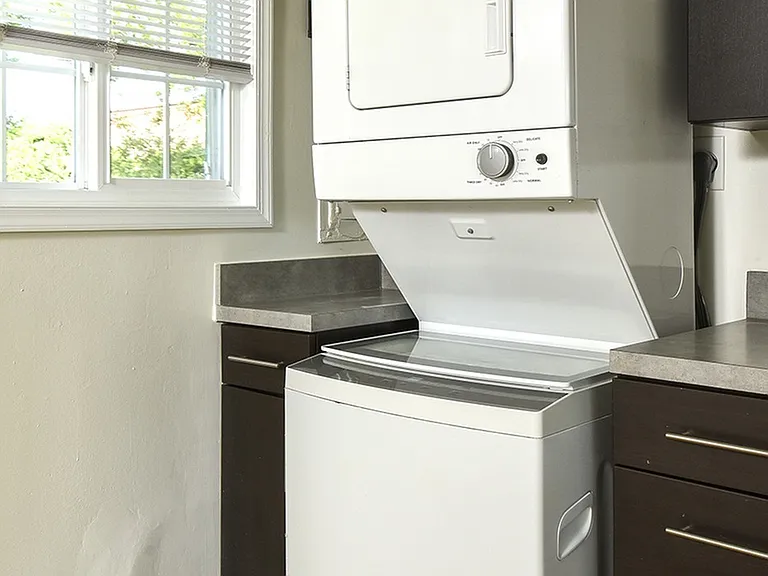 In-Unit Laundry