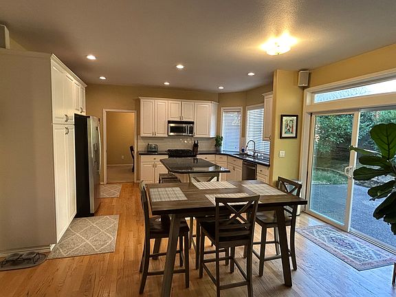 5th image of 9775 SW 151st Ave