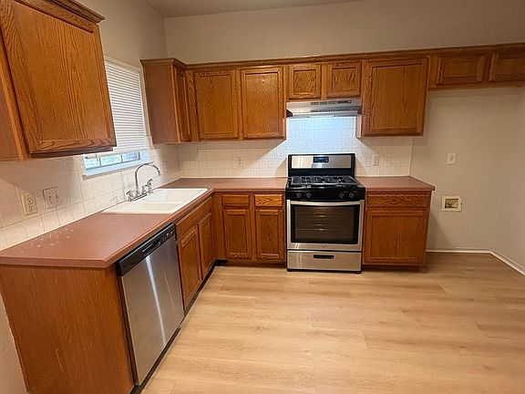 5th image of 17314 Tobermory Dr
