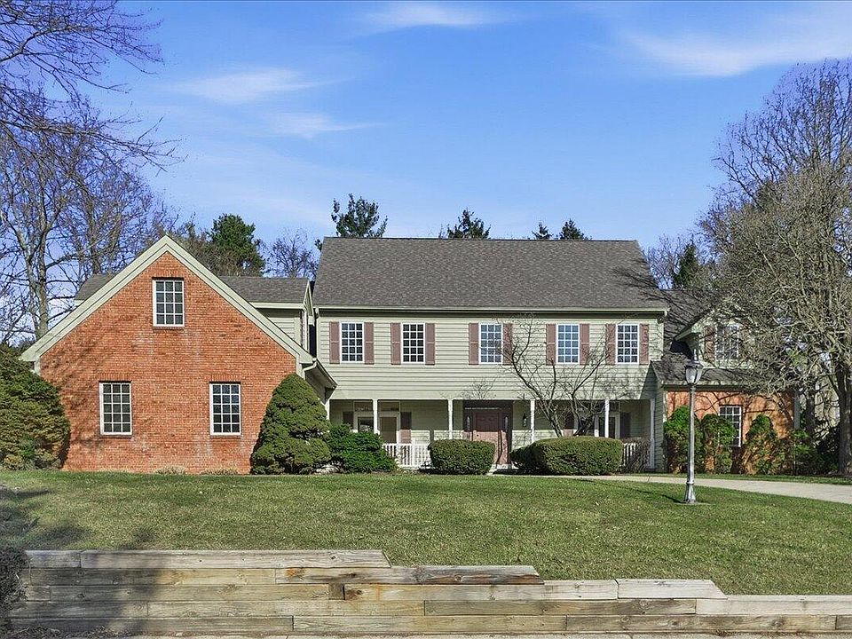 1st image of 4202 Brentwood Dr