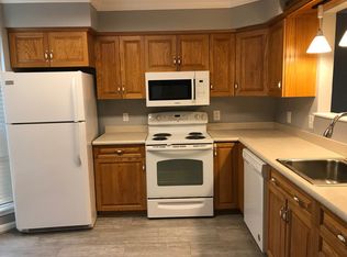 1706 Amberfield Ct, Crofton, MD 21114