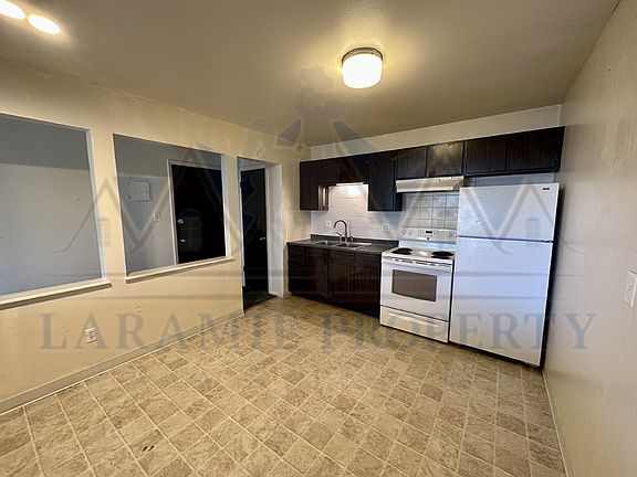 3rd image of 2310 E Garfield St #E1d9d47c5