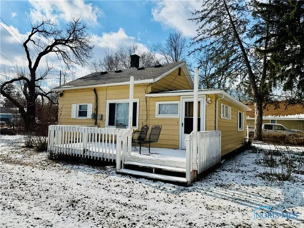 5707 Fryer Ave, Toledo, OH 43615