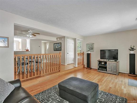 4th image of 1785 Robins Nest Ct