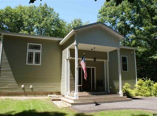 84 Louden Rd, Saratoga Springs, NY 12866