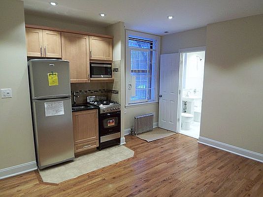 1st image of 267 Edgecombe Ave APT 2J