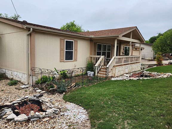 3rd image of 131 Buckboard Dr
