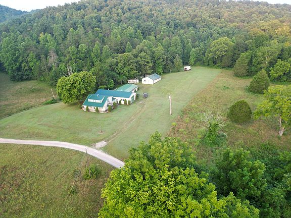 21st image of 597 Lost Hollow Rd